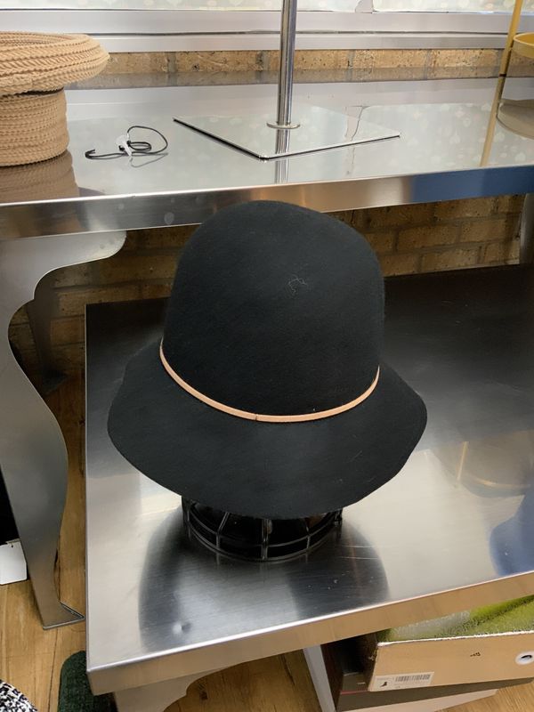 Hat brim Black with Tan rope trim