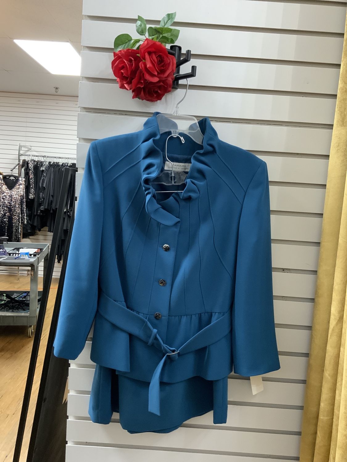 Suit 2 pcs Aqua Blue Greenish Jacket with Belt and Skirt Size 10