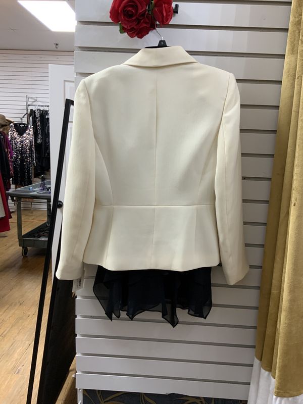 Suit 2 pcs Cream Jacket with Black Satin Belt with Black Chiffon Skirt Short Size 10
