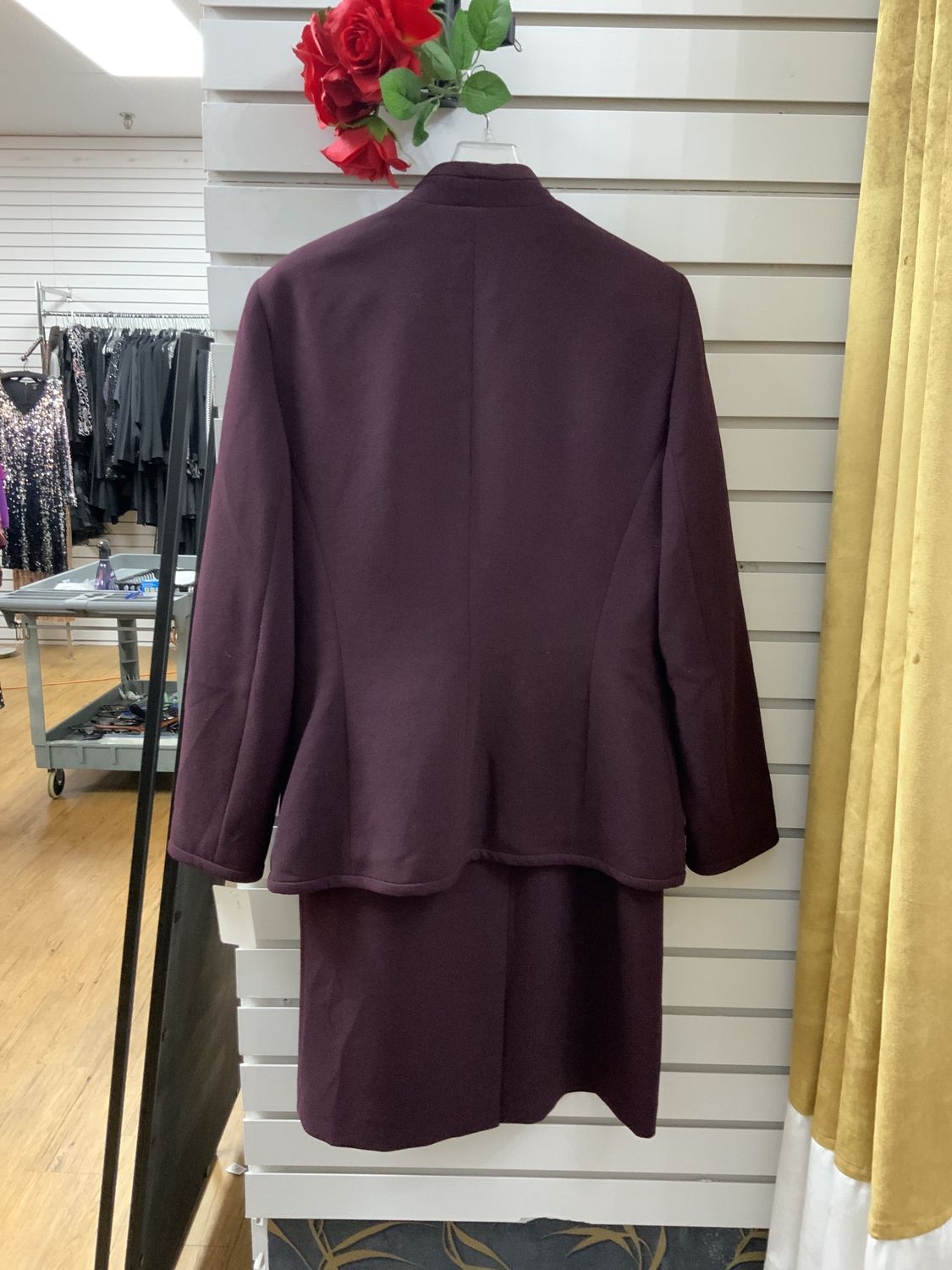 Suit 2 Pcs Purple Jacket and Long Skirt Size 10