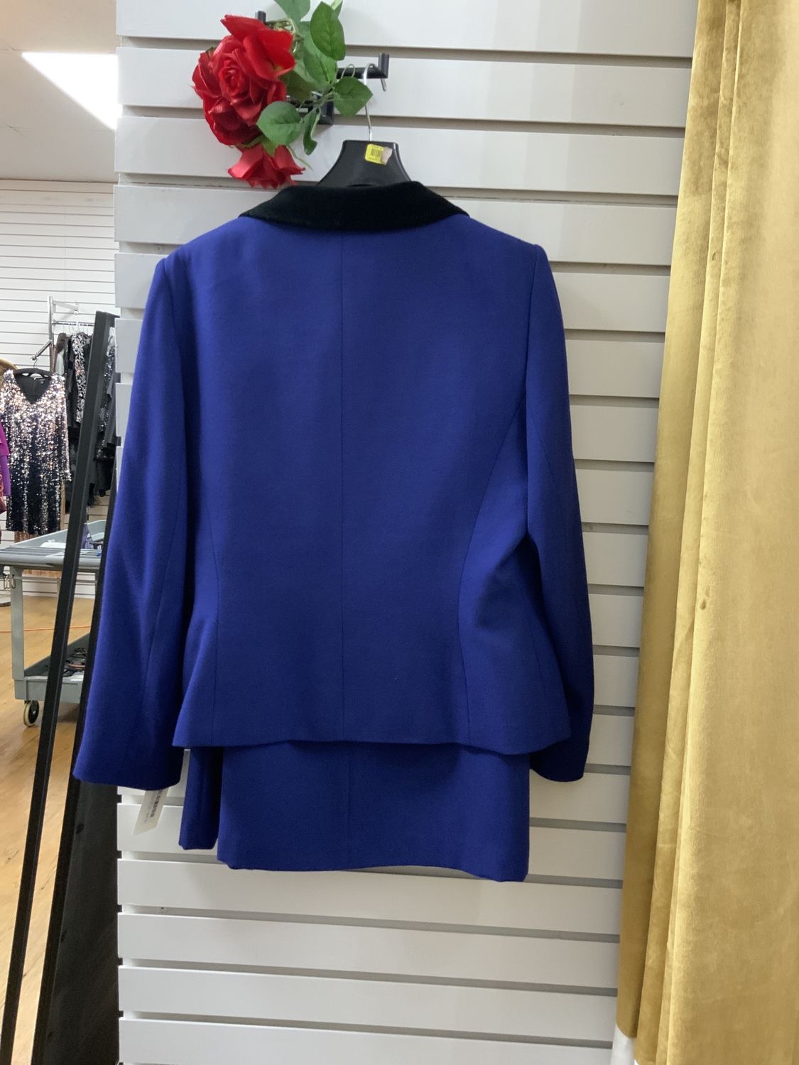 Suit 2 Pcs Purple and Black Velvet Trim and Skirt with pleated Size 12