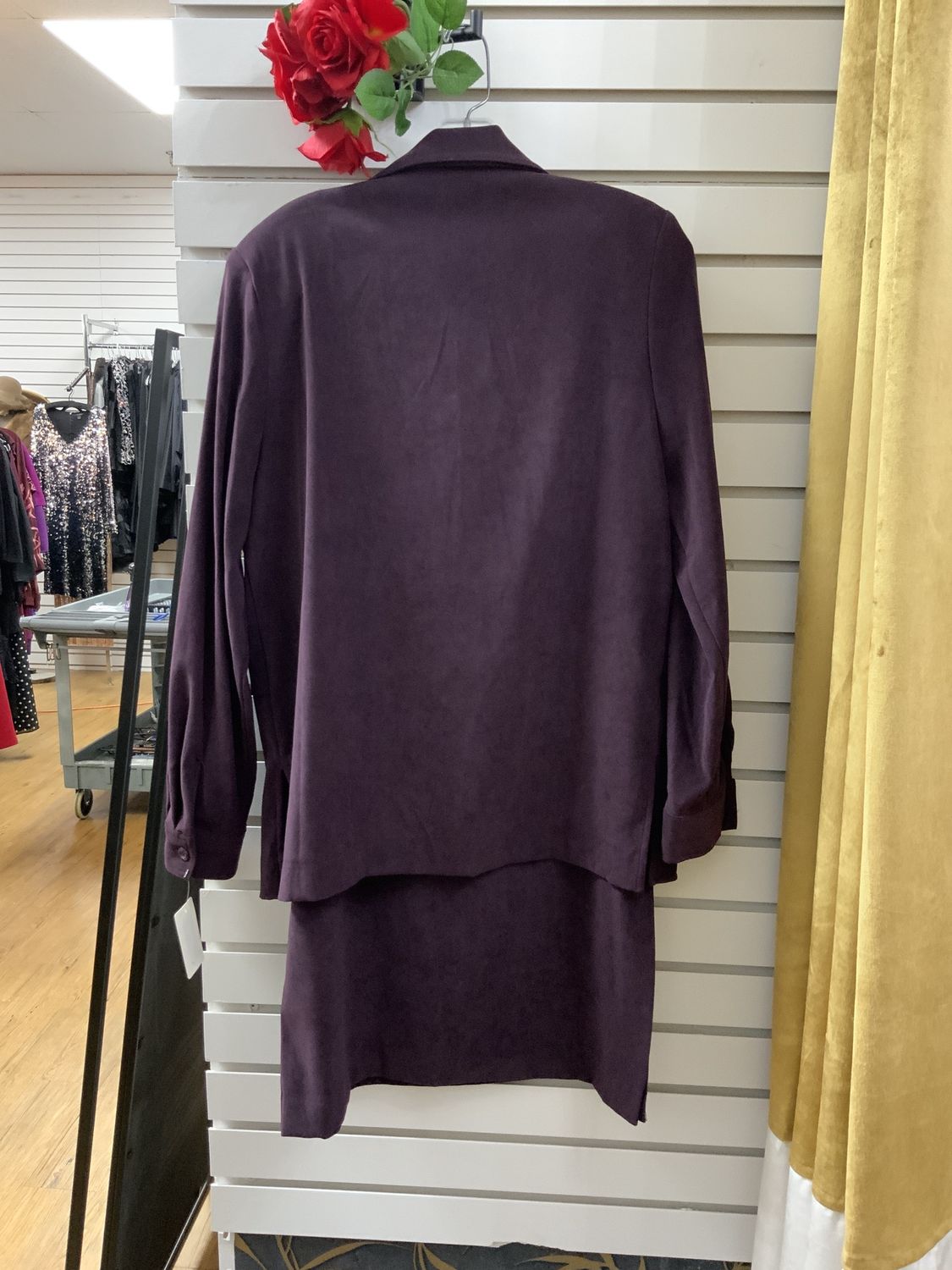 Suit 2 Pcs Purple Jacket and Skirt Size 10