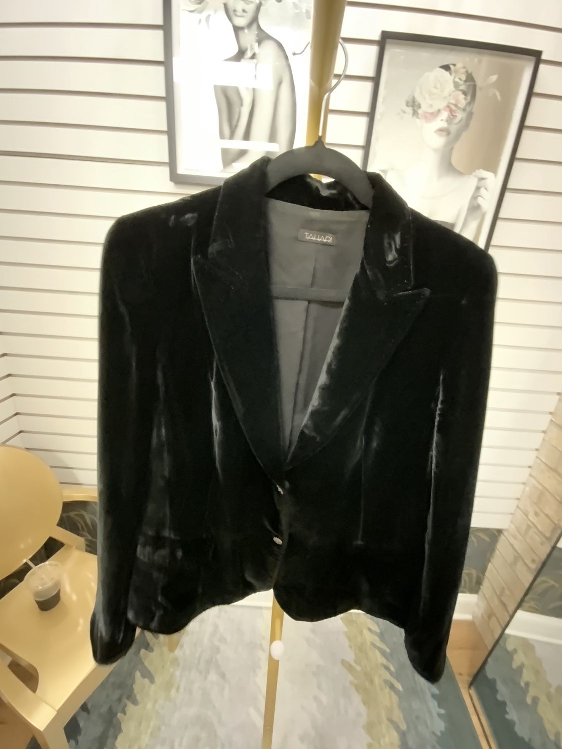 Woman Black Velvet Jacket Size Large