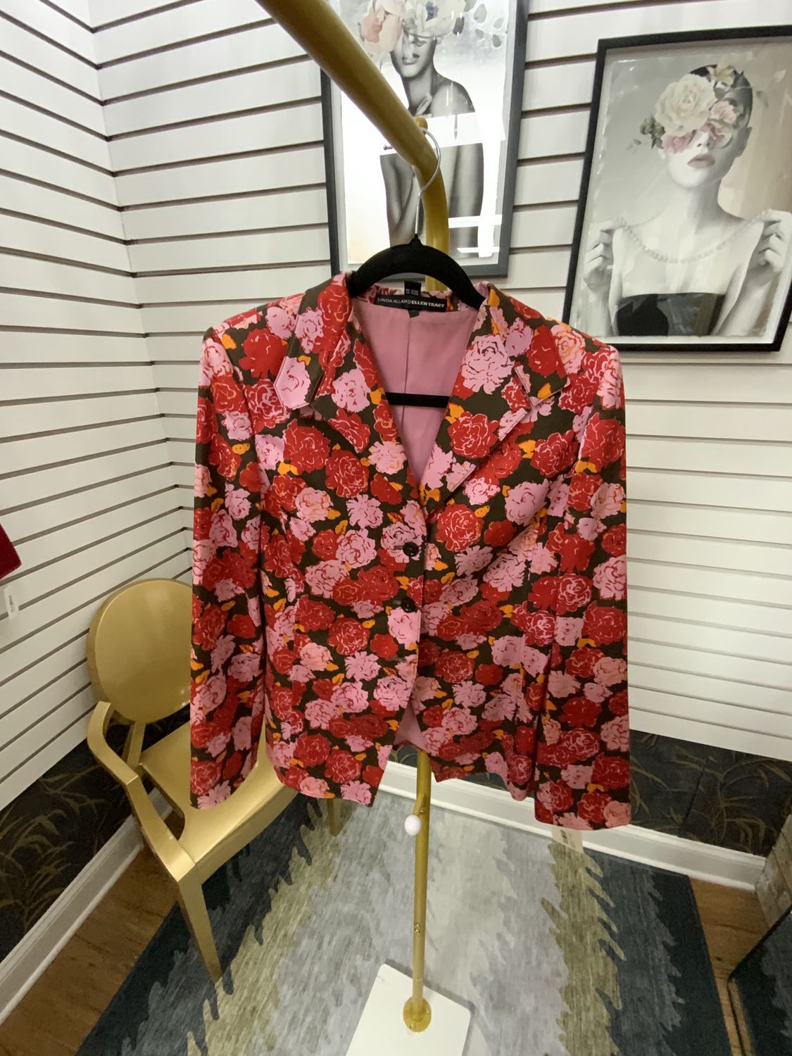 Woman Rose and Pink Floral Blazer Size 10