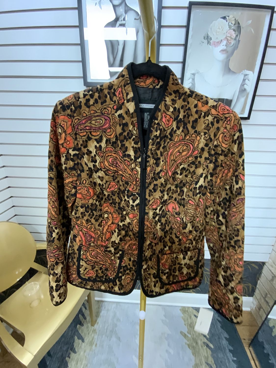 Woman Brown Quited Animal Print Jacket Size Small