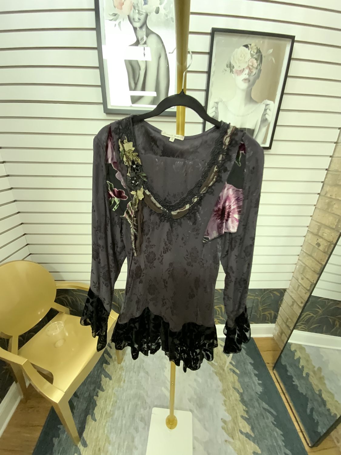 Woman Purple Patchwork 2 Pcs Blouse and Long Skirt  with lace and velvet Trim Pieces Size 8