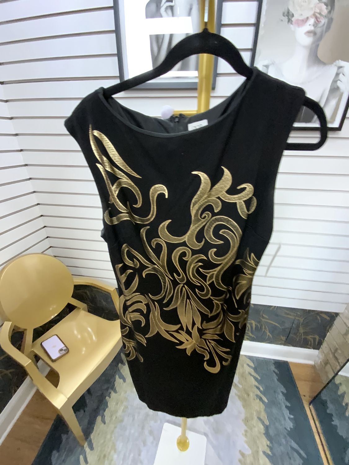 Woman Black and Gold Foil Short dreess Form Fitted Size 12