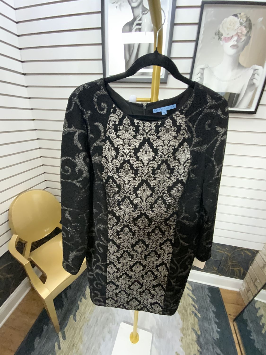 Women Silver/Black Dress Size 14