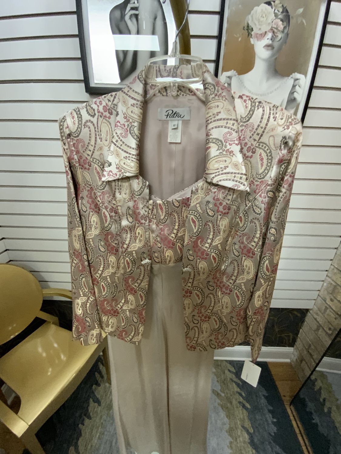 Women 2 Piece Jacket/Dress Paisley Satin Skirt Size 10