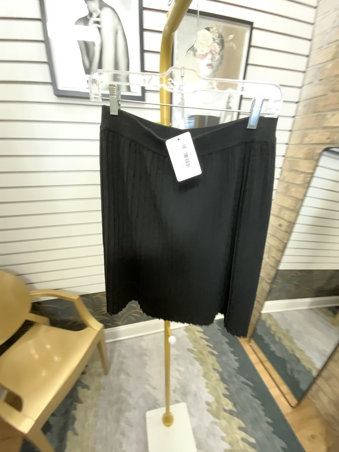 Women Black Pleated Skirt Size 8