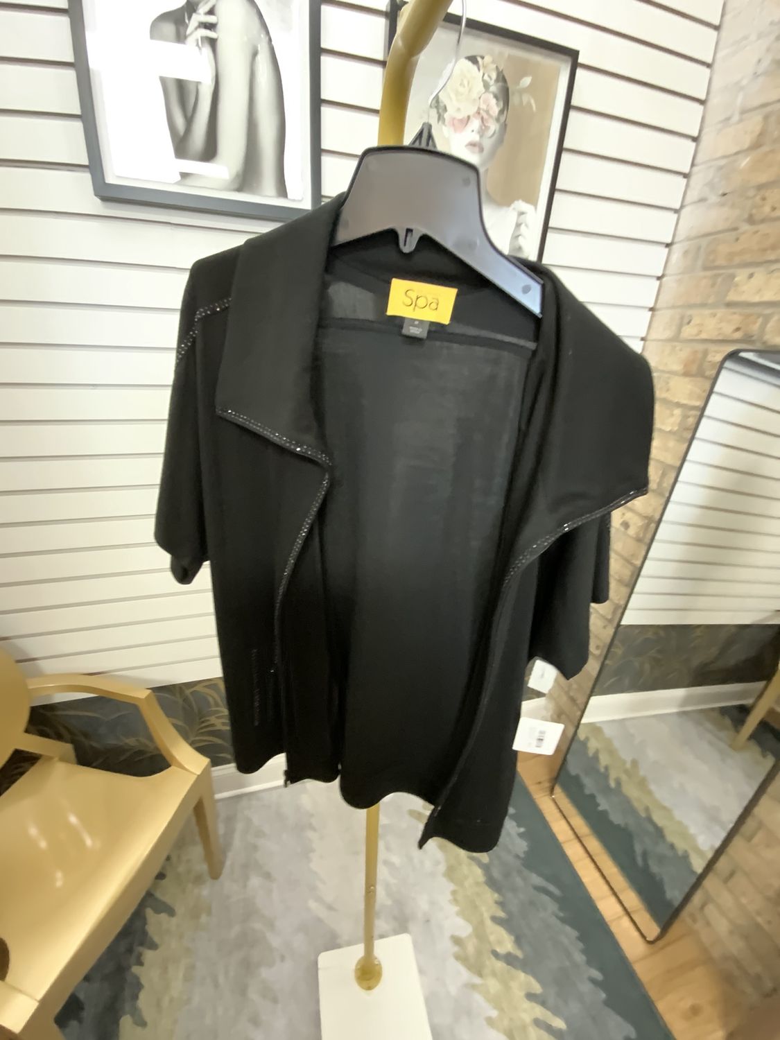 Women Black Short Sleeve Jacket with Black Stone Detail Sze M