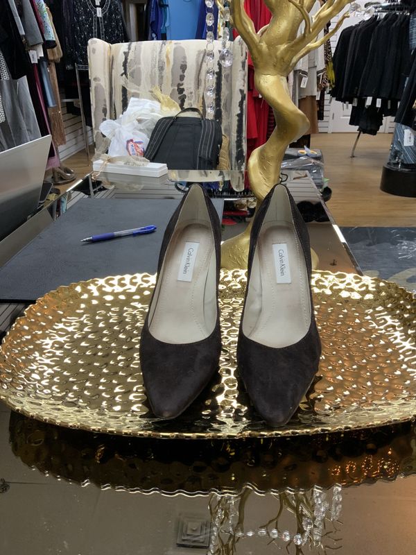 Woman Shoes Brown Suede Pumps Calvin Klein Size 8.5