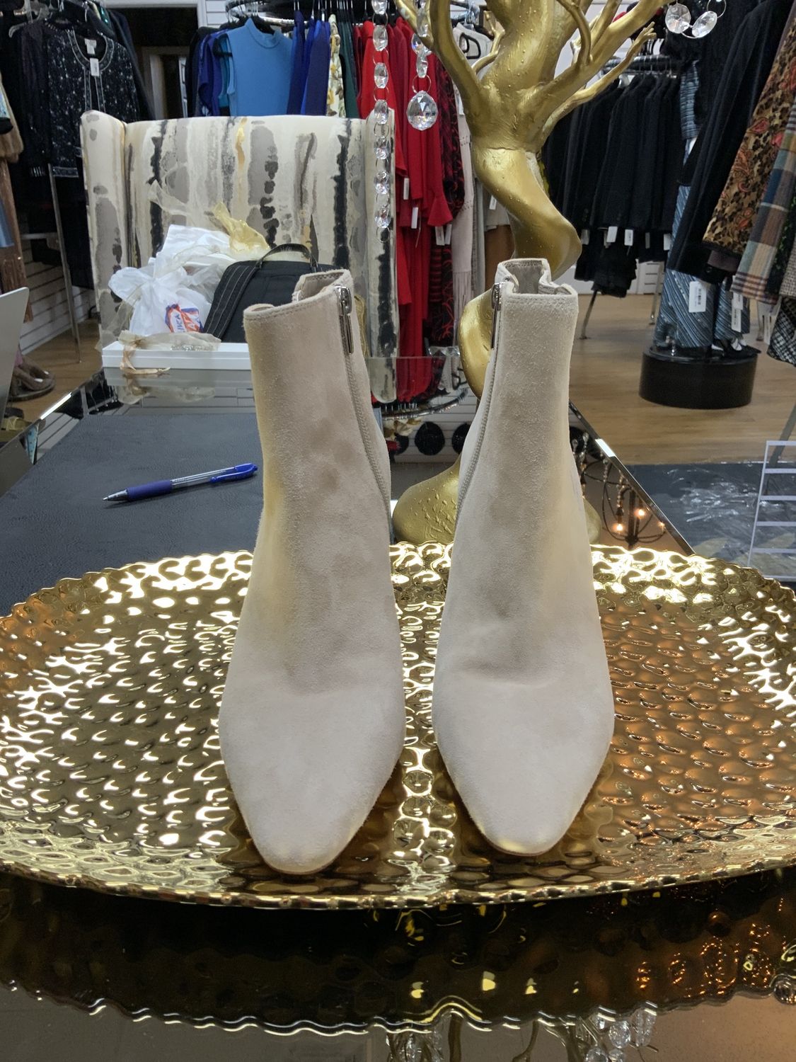 Woman Shoes Cream Suede Bootie Boots Med Heel Size 9M