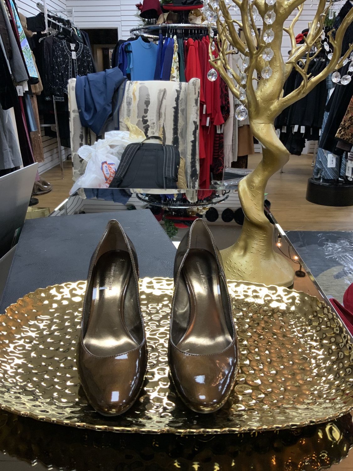 Woman Shoes Brown Patent Leather Med Pump Size 8 1/2