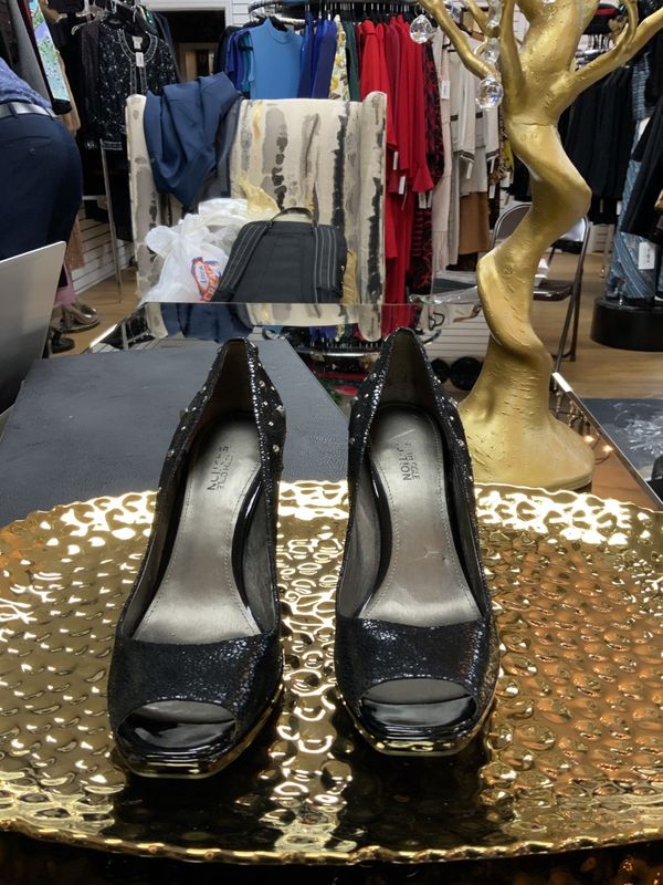 Woman Shoes Black  Glittery Textured with Silver Studs Peep Toe with Wedge Heel Size 8.5