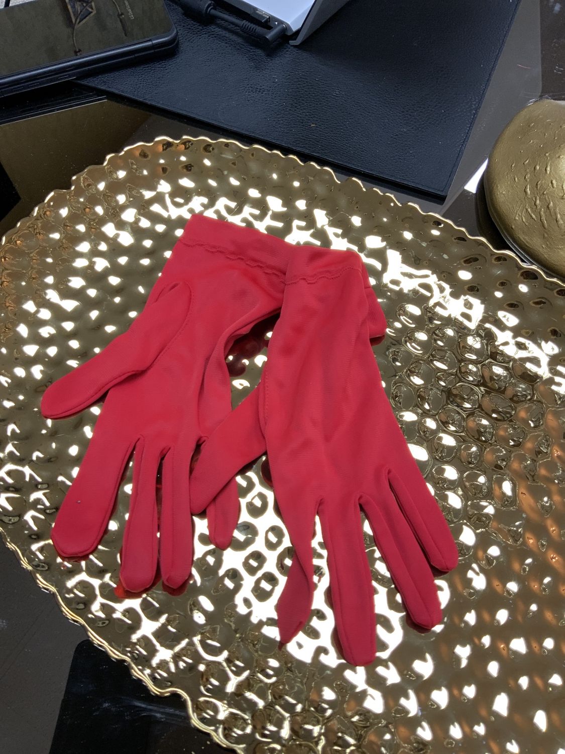 Woman Vintage Red Nylon Dress Short Gloves Size 7 1/2 to 8 1/2