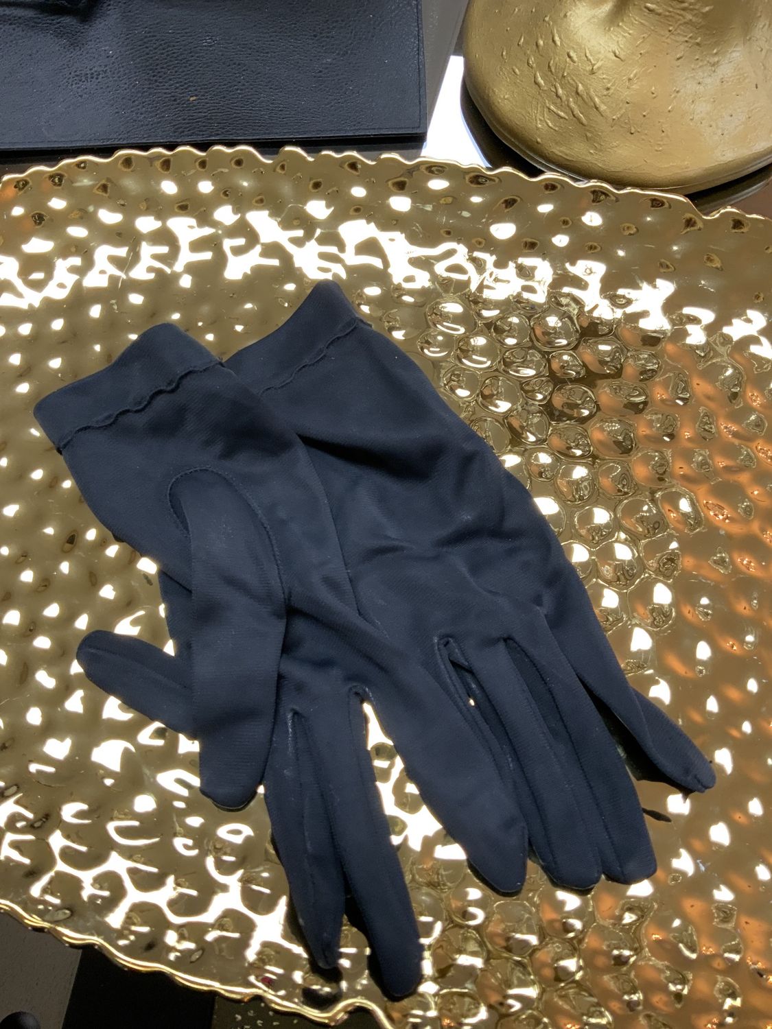 Woman Vintage Black Nylon Dress Short Gloves Size 7 1/2 to 8 1/2