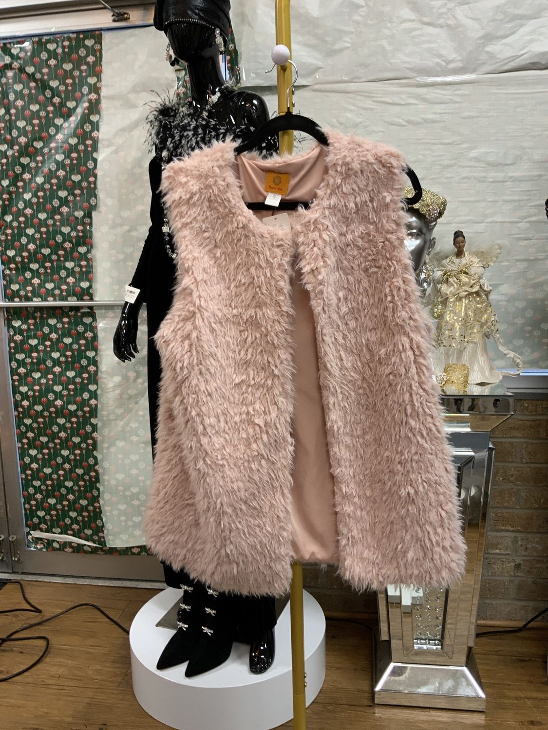 Woman Pink Faux Vest Size Large