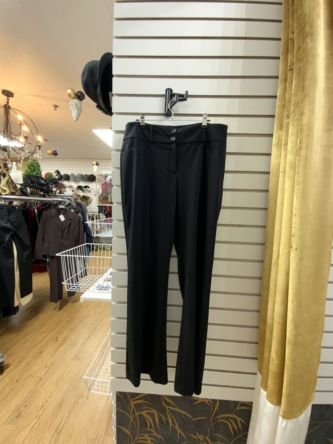 Woman Black Pants Size 8