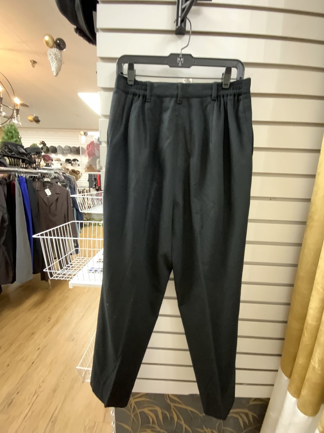 Woman Black Wool Pants Size 14