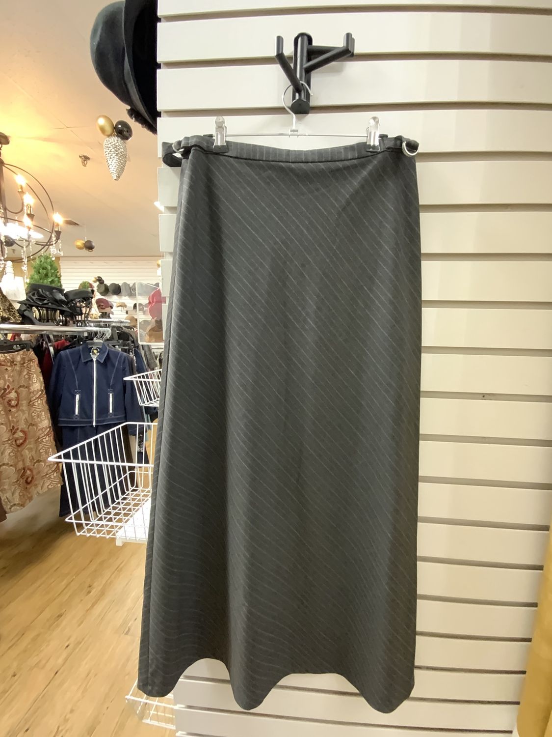 Woman Gray Pin Strip Long Skirt Size 4