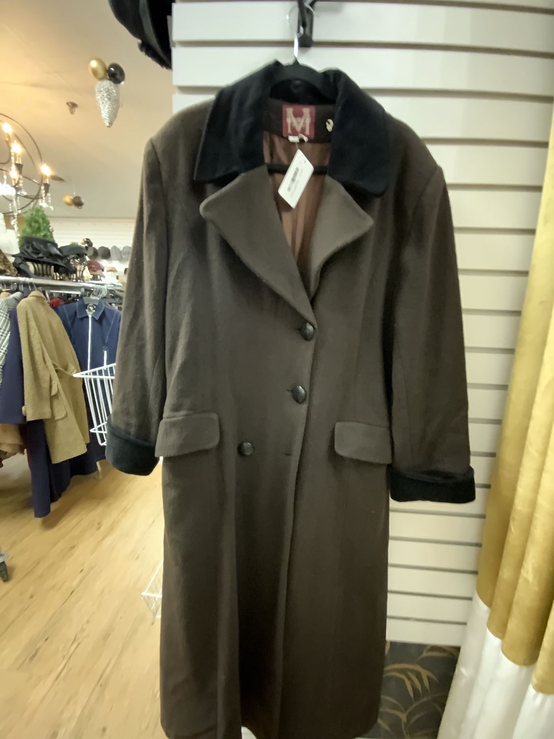 Women Long Brown Coat with Black Velvet Collar Size 14