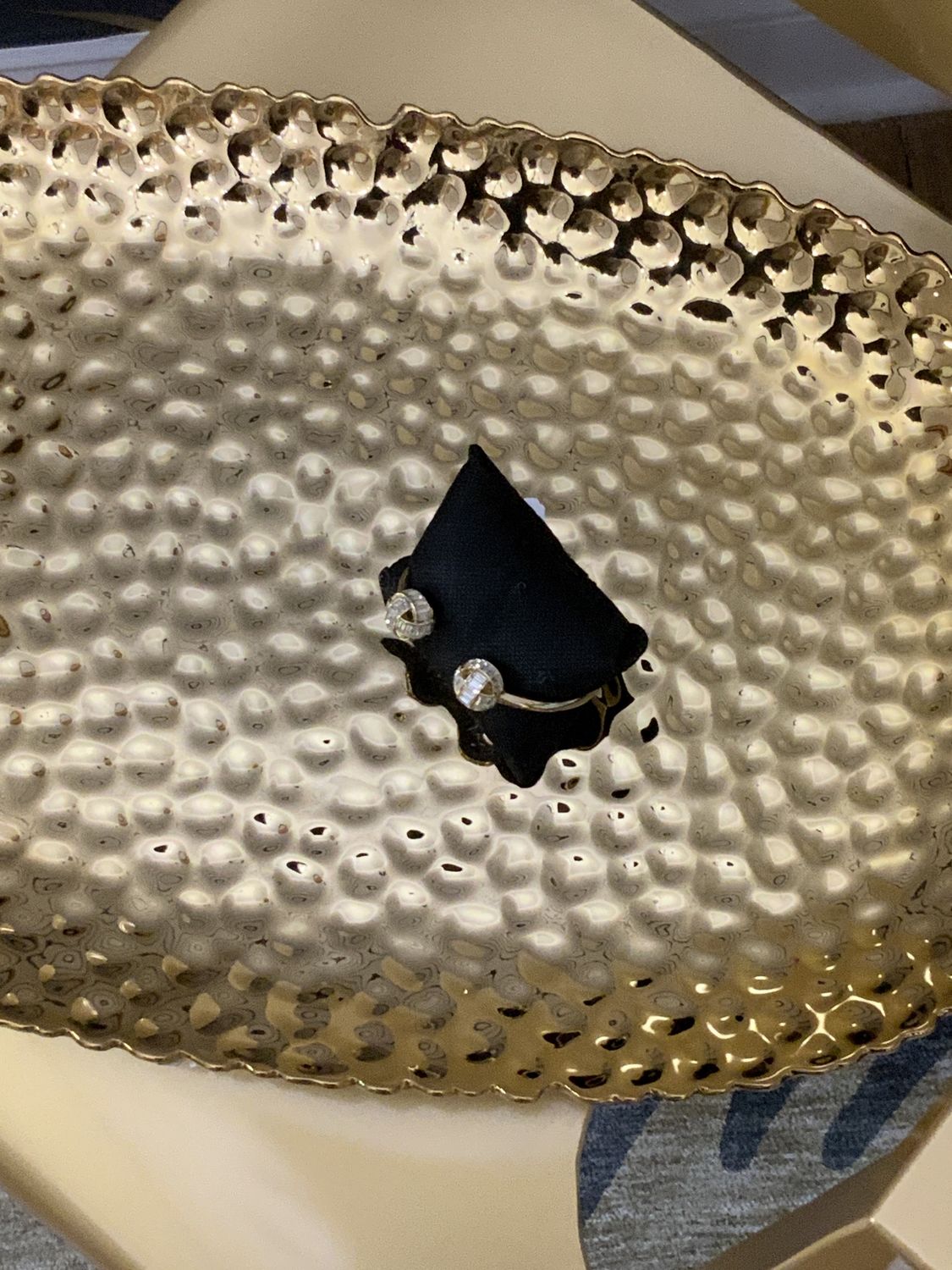 Woman Gold Tone Cuff Bangles Large Circular white Clear Stones Bracelet