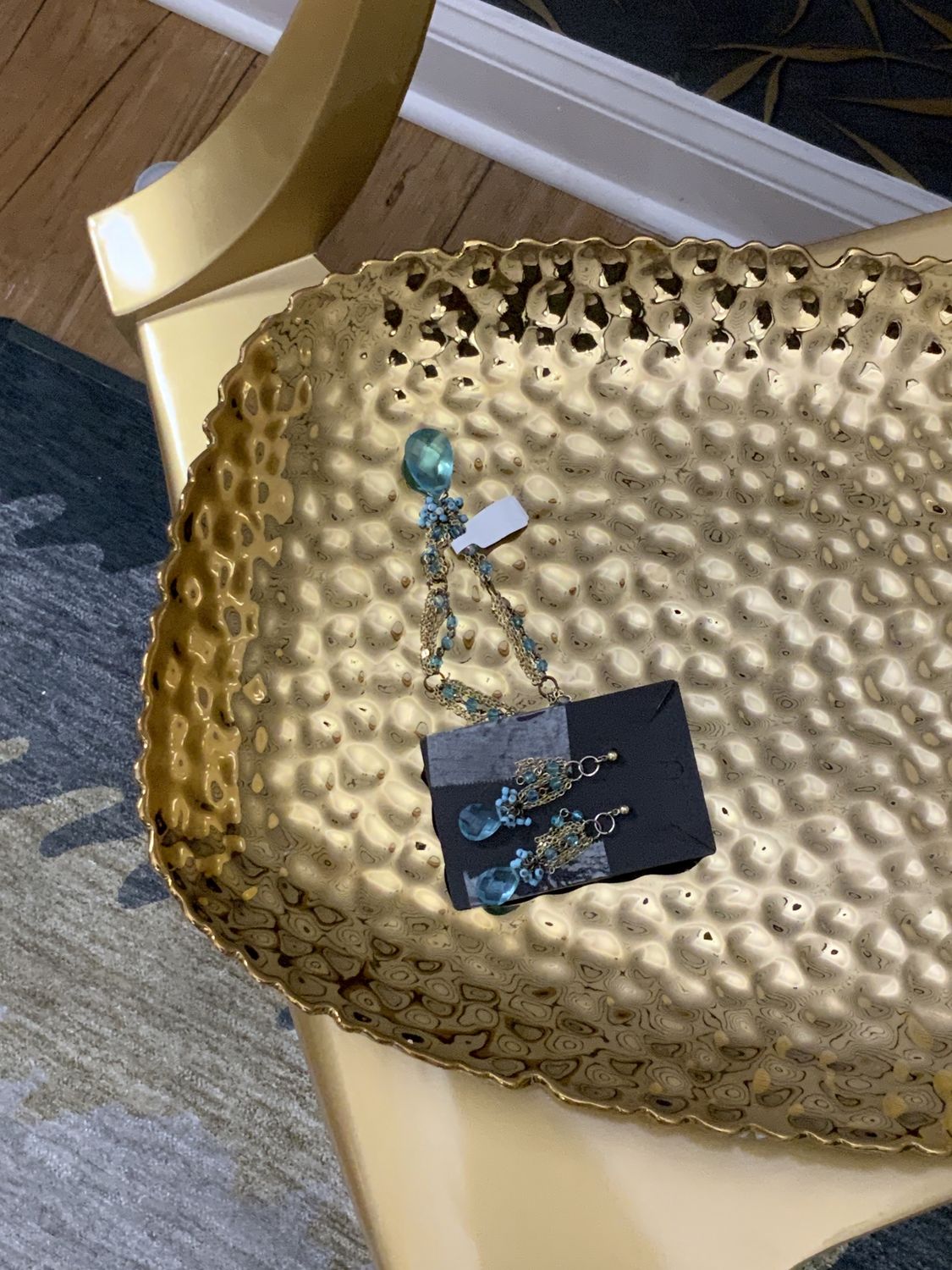 Woman 2 Pcs Set Gold Tone Tear Drop Baby Blue Stone Necklace and Earrings