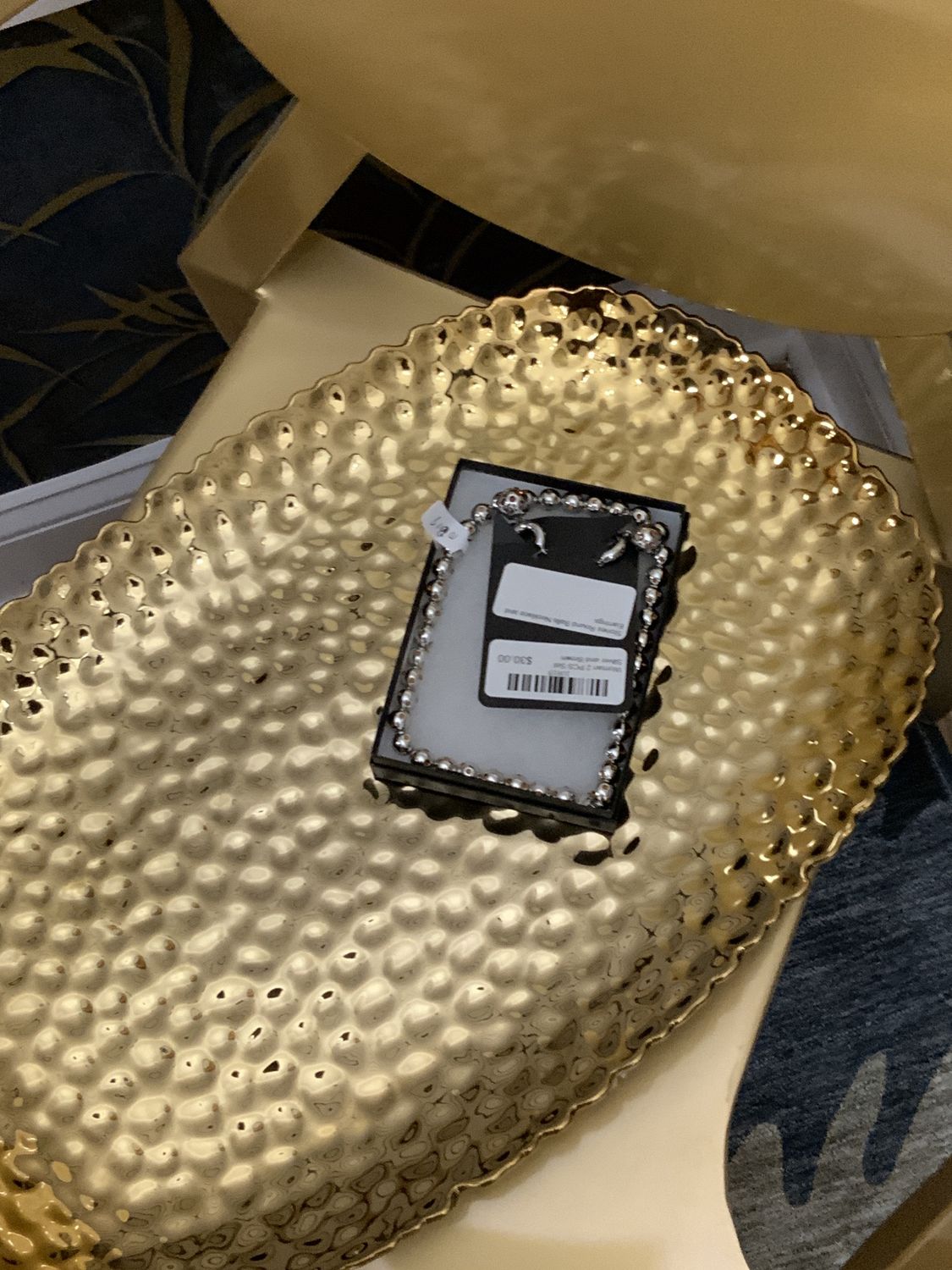 Woman  2 PCS Set Silver and Brown Stones Round Balls Necklace and Earrings