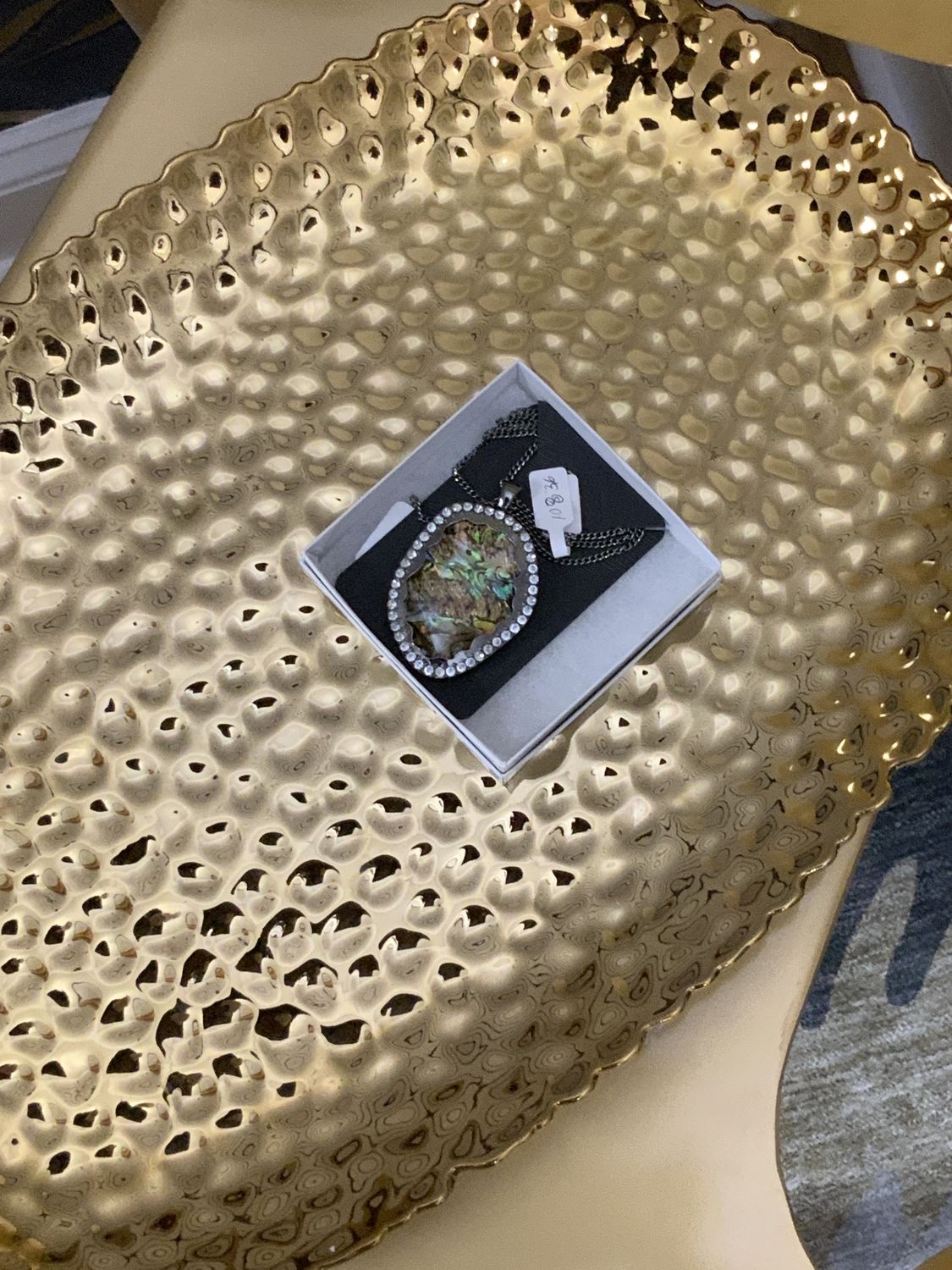 Woman Silver Toned Featuring Iridescent Abalone Shell Pendant surrounded by Clear Stones Necklace