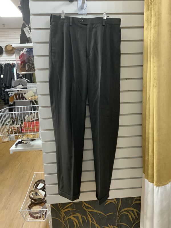 Men Dress Pants Size: 33x32 Brown Strips