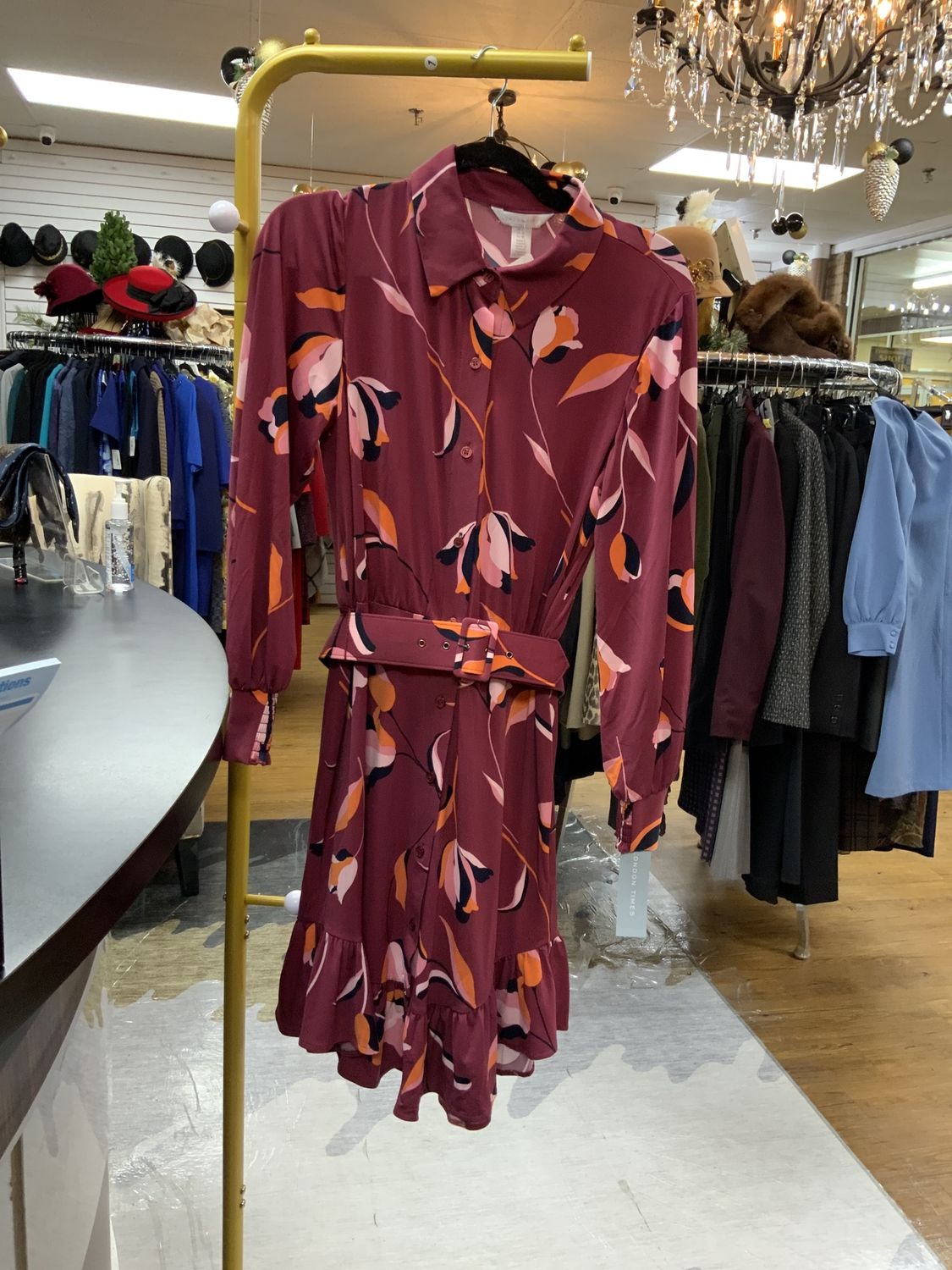 Woman Dress New Red Floral Print Collared Button Down Elastic Cuff Long Sleeve Belted Jersey Size 6