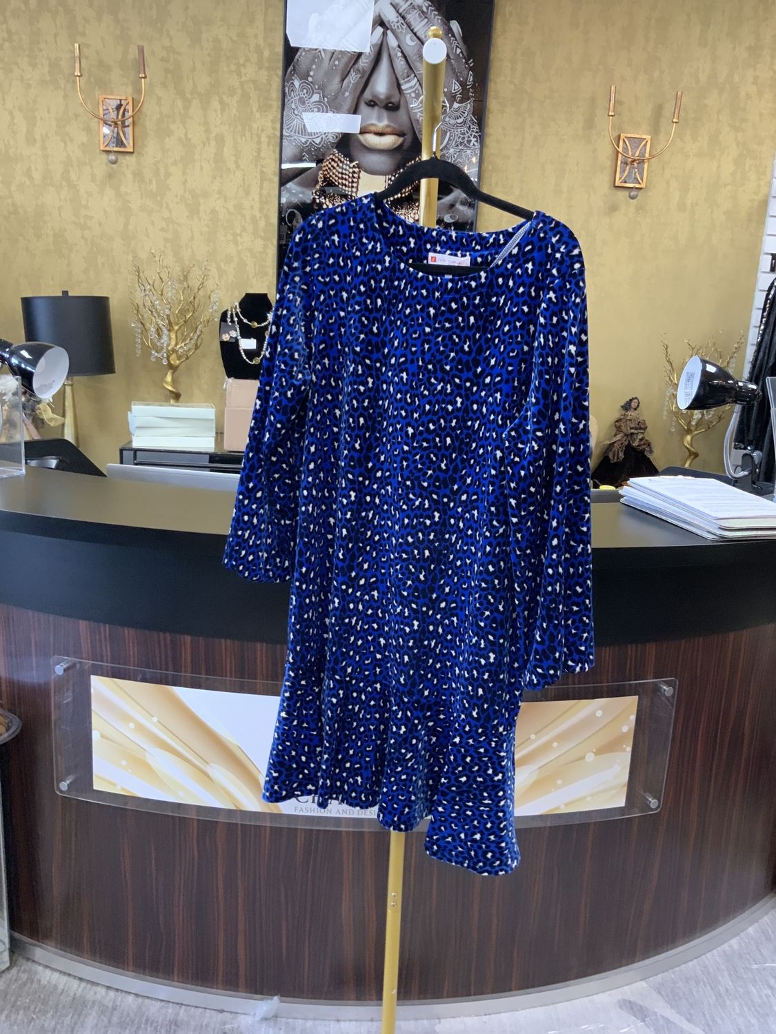 Woman Blue and Whit and Black Mini Velvet Dress Size Large