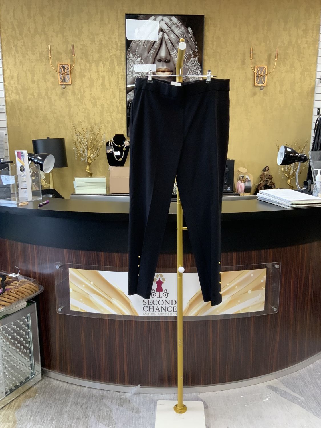 Woman Black Pants Size 12