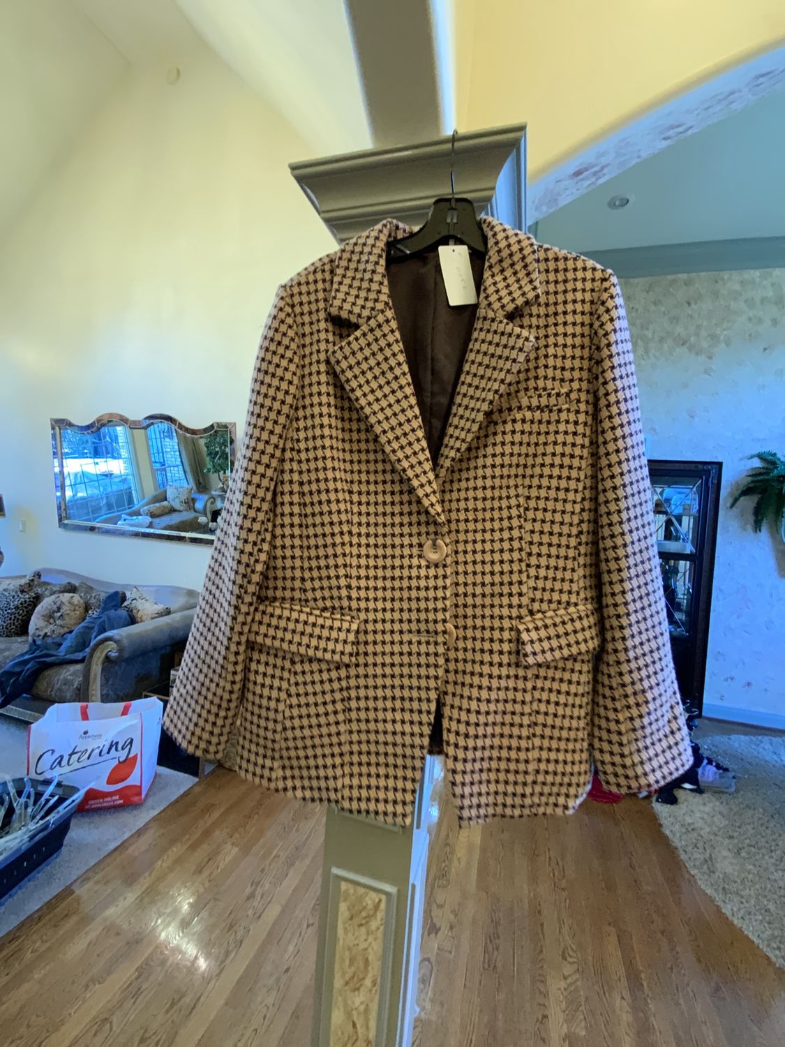 Woman Cream and Brown Print Wool Jackets Size Large