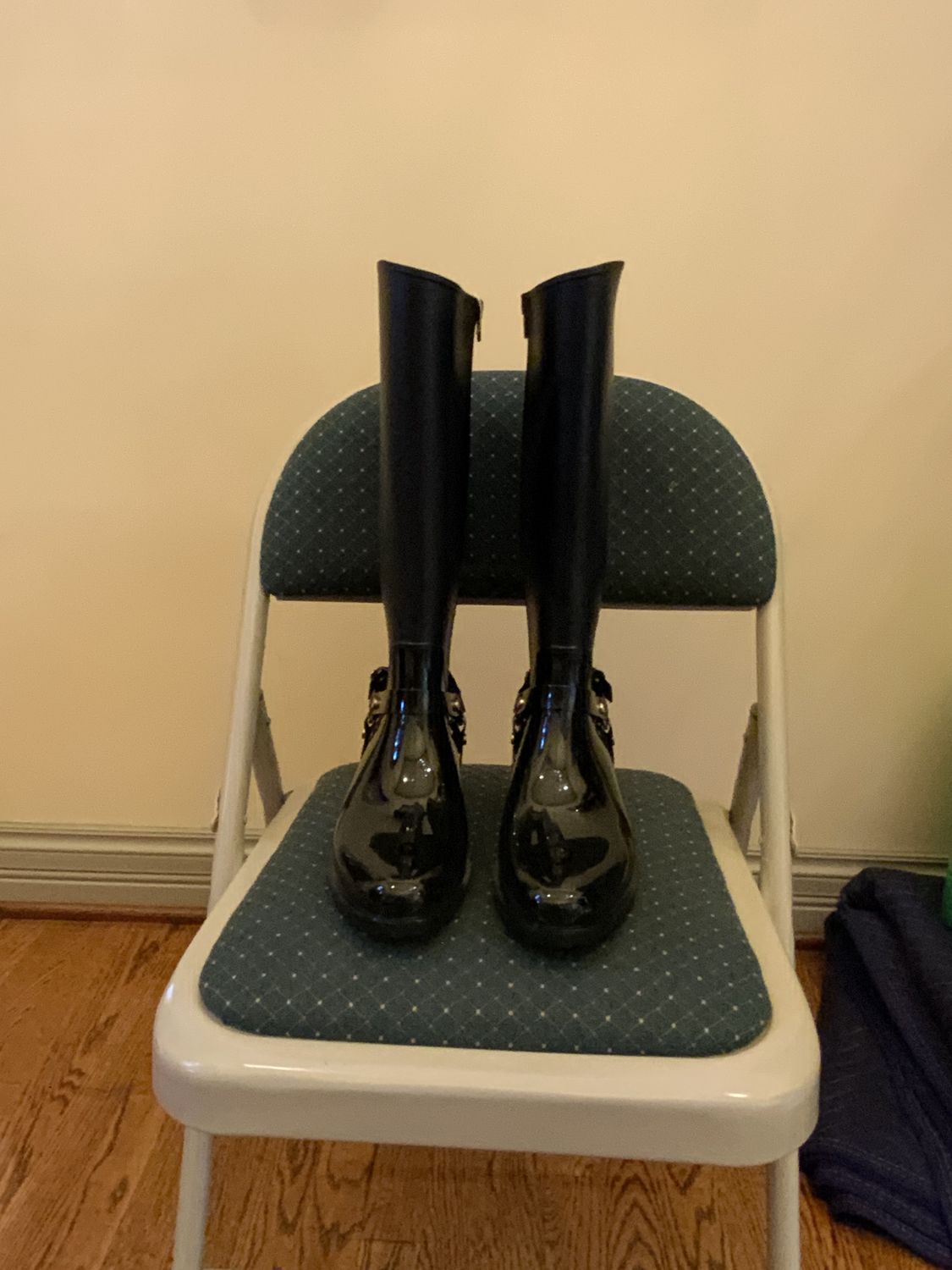 Woman Black Tall Water Boots Size 10