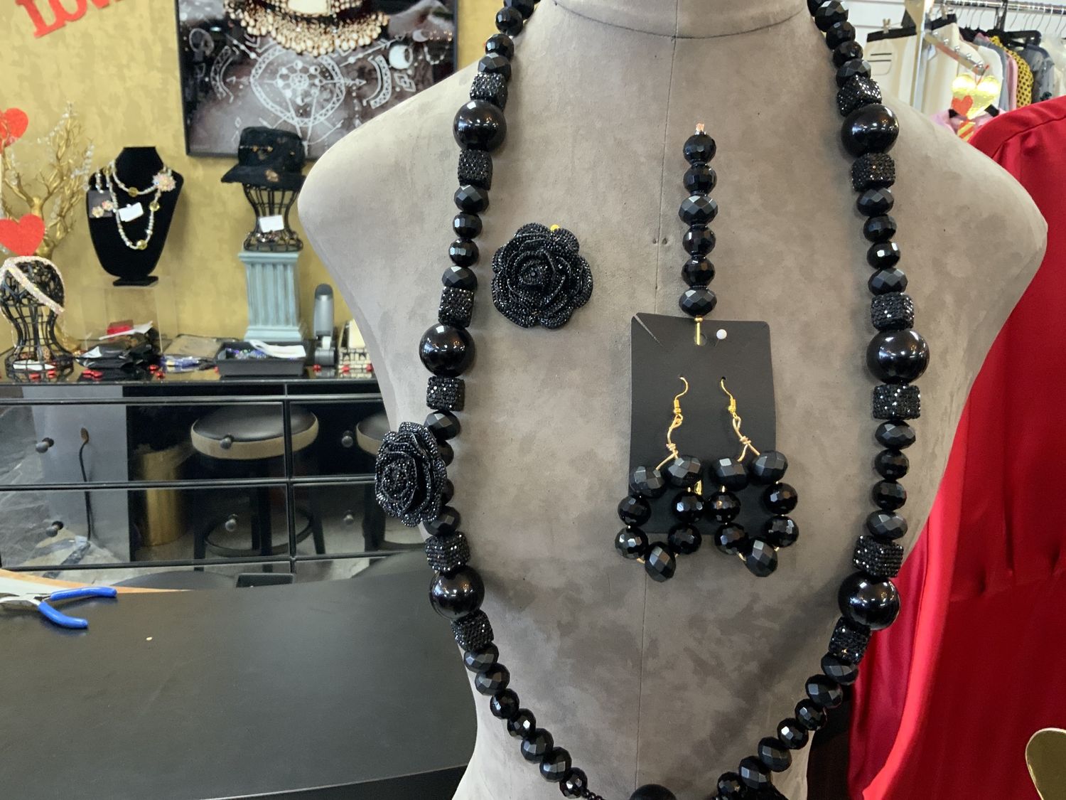 Kingdom Glory 4 Pcs. Set Custom Necklace, Earrings, Bracelet, and Hat Pin with Three Flowers