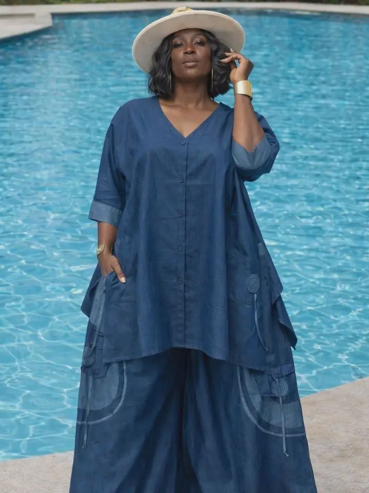 Woman 2 PCS Tunic and Wide leg Pants o/s