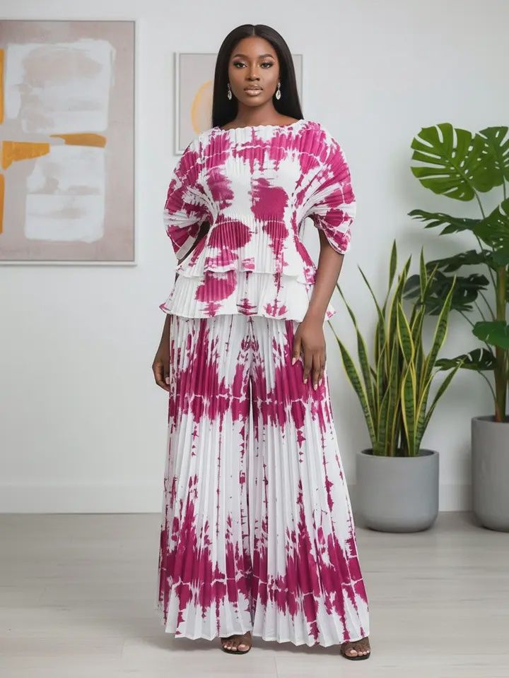 Woman Pleated Tie Dye Pink and White