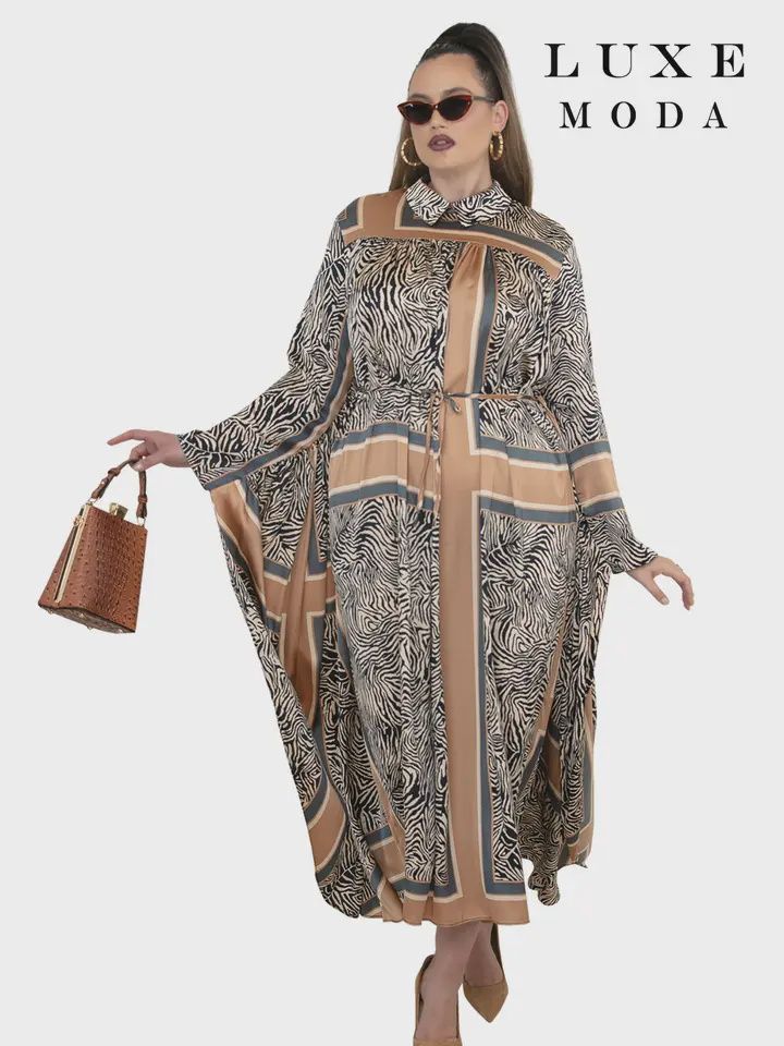 Woman Printed Dress Size One Size