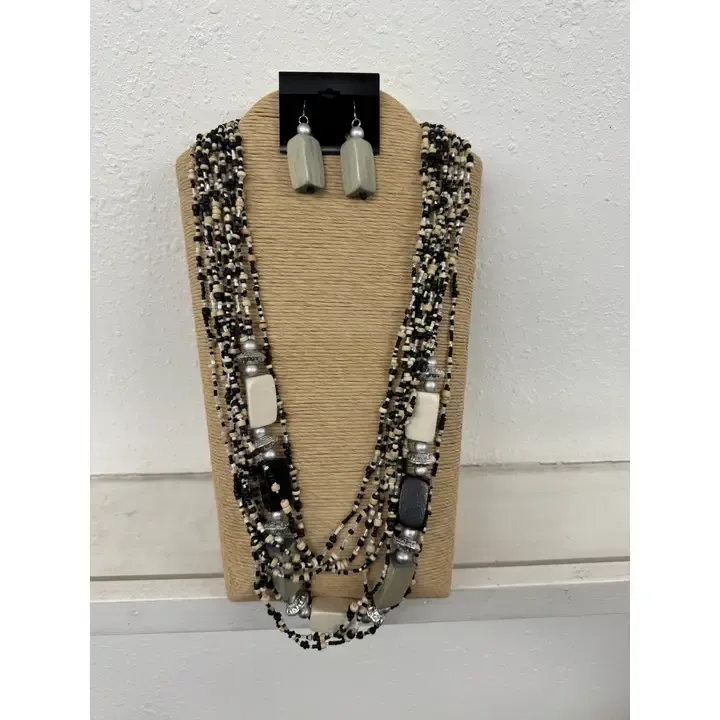Necklace 2PCS  Set Philippines Grab $ 40.00