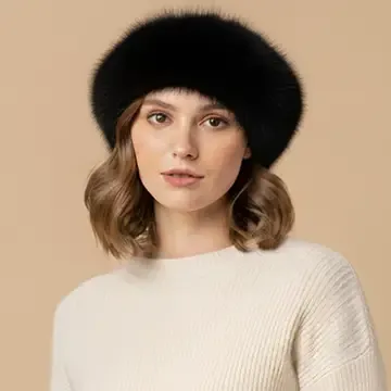 Woman Faux Fur Beret Grab $ 20.00