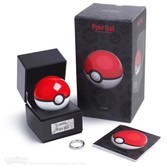 The Wand Company - Pokémon Die-Cast Poké Ball Replica