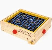 PAC-MAN LABYRINTH