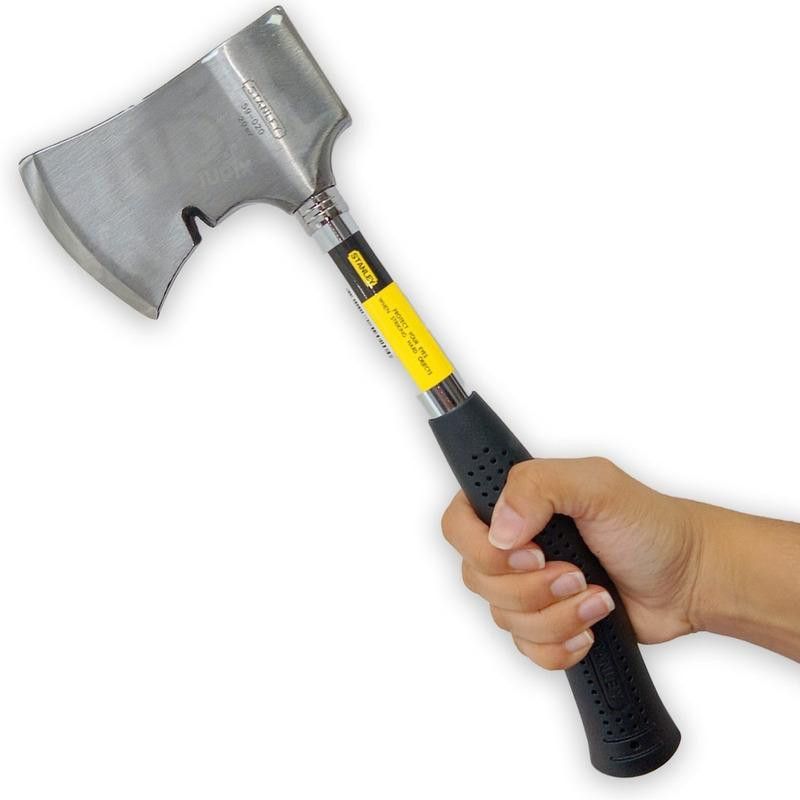 [59-020] -Hacha De Acero, Peso De La Cabeza 1.25 Libras, 566 Gramos, Con Protector De Cuero. Marca Stanley