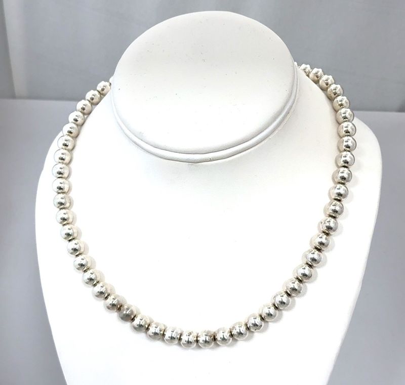 17” x 8mm Vintage 925 Sterling Silver Ball Bead Necklace 21.3g