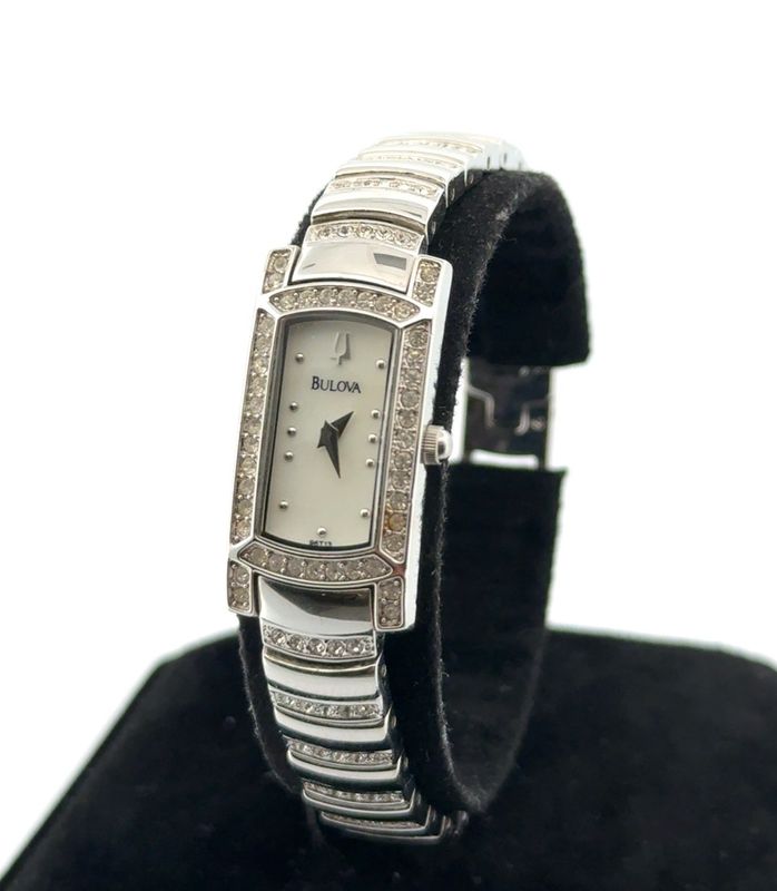 15mm Bulova 96T13 Stainless Steel Crystal Bezel Quartz Ladies Wristwatch