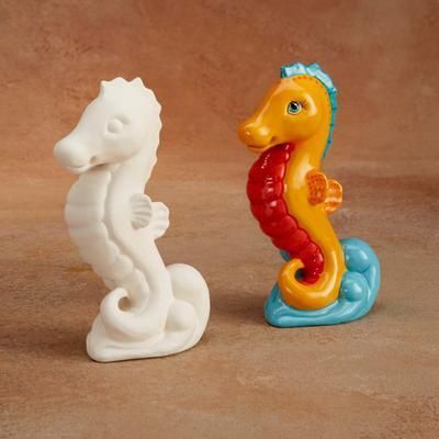 7416 - SEA HORSE PARTY ANIMAL