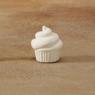 5217 - CUPCAKE TINY TOPPER