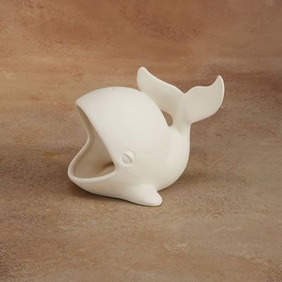 WHALE SCRUBBY HOLDER